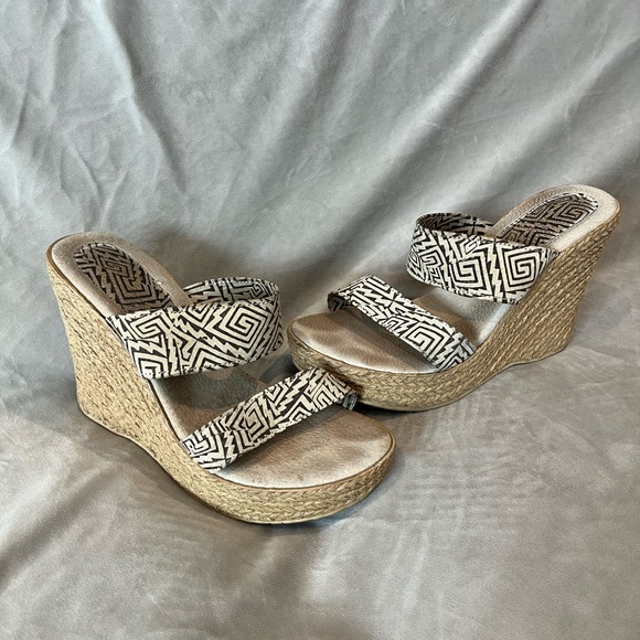 Sbicca Shoes - Sbicca Double strap Wedge sandal Size 8